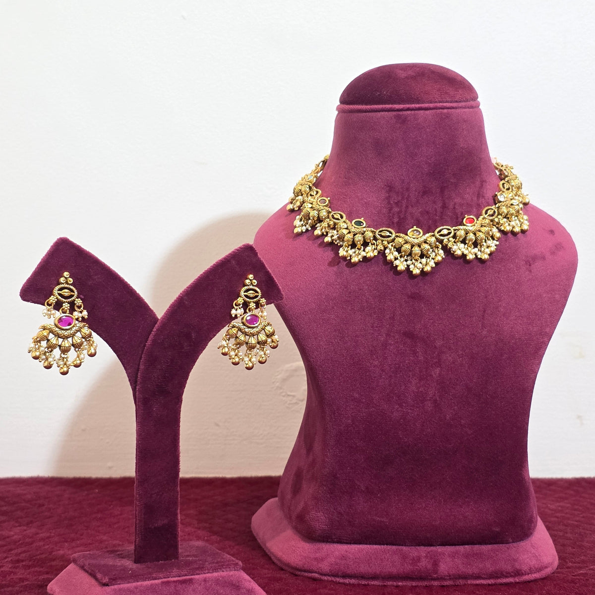 Ehna Temple Necklace & Earrings Set