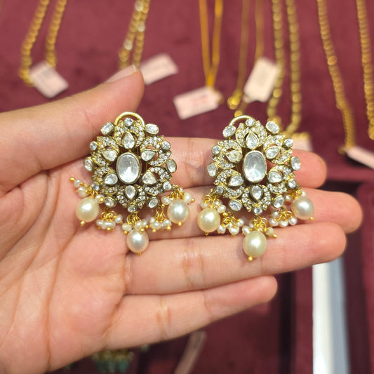 Leha Moissanite Earrings