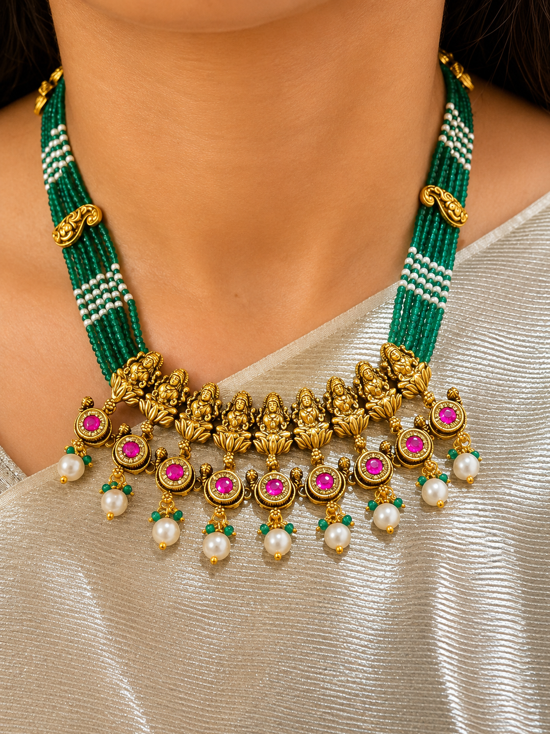 Marika Necklace & Earrings Set