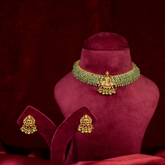 Vamika Necklace & Earrings Set