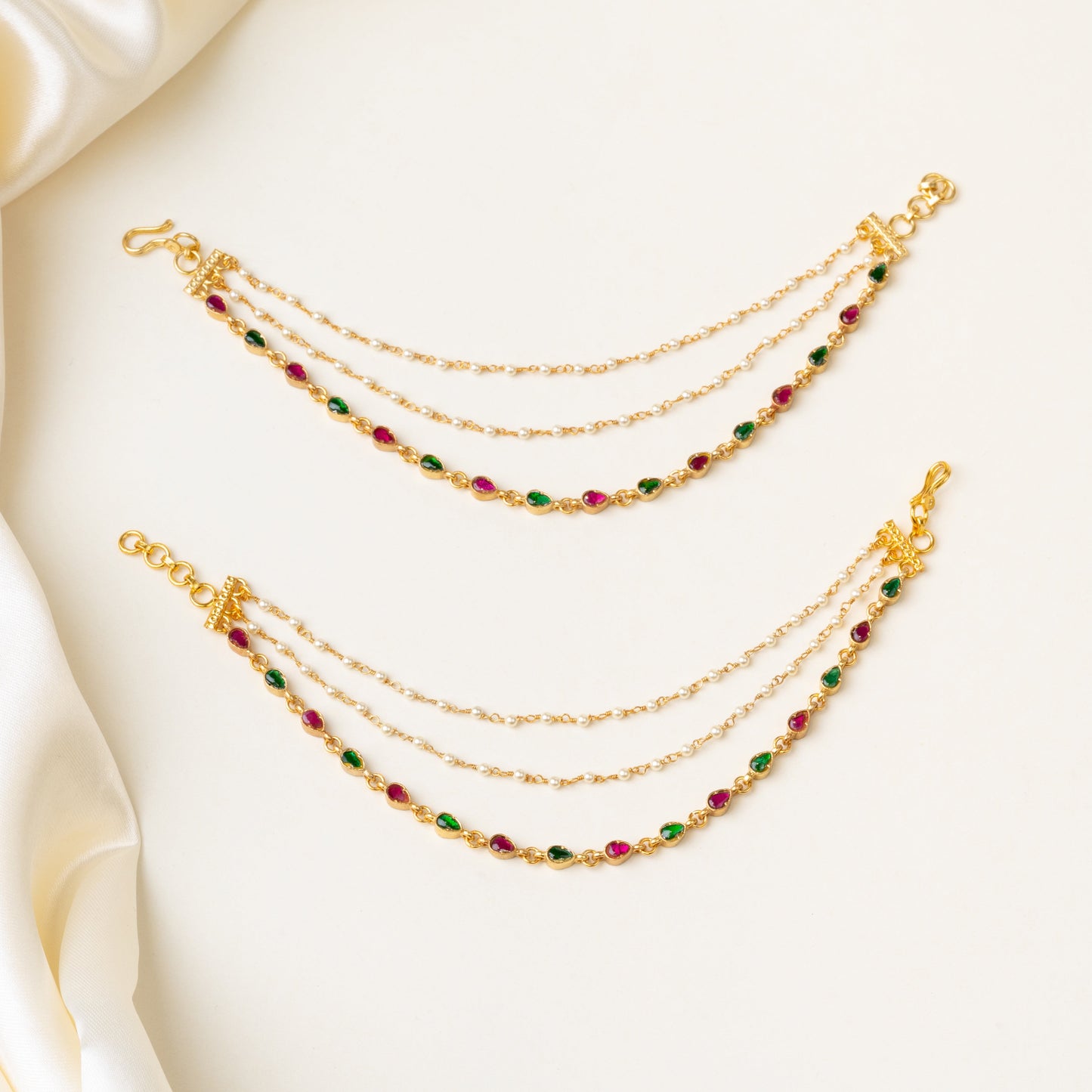 Samaira Earchain