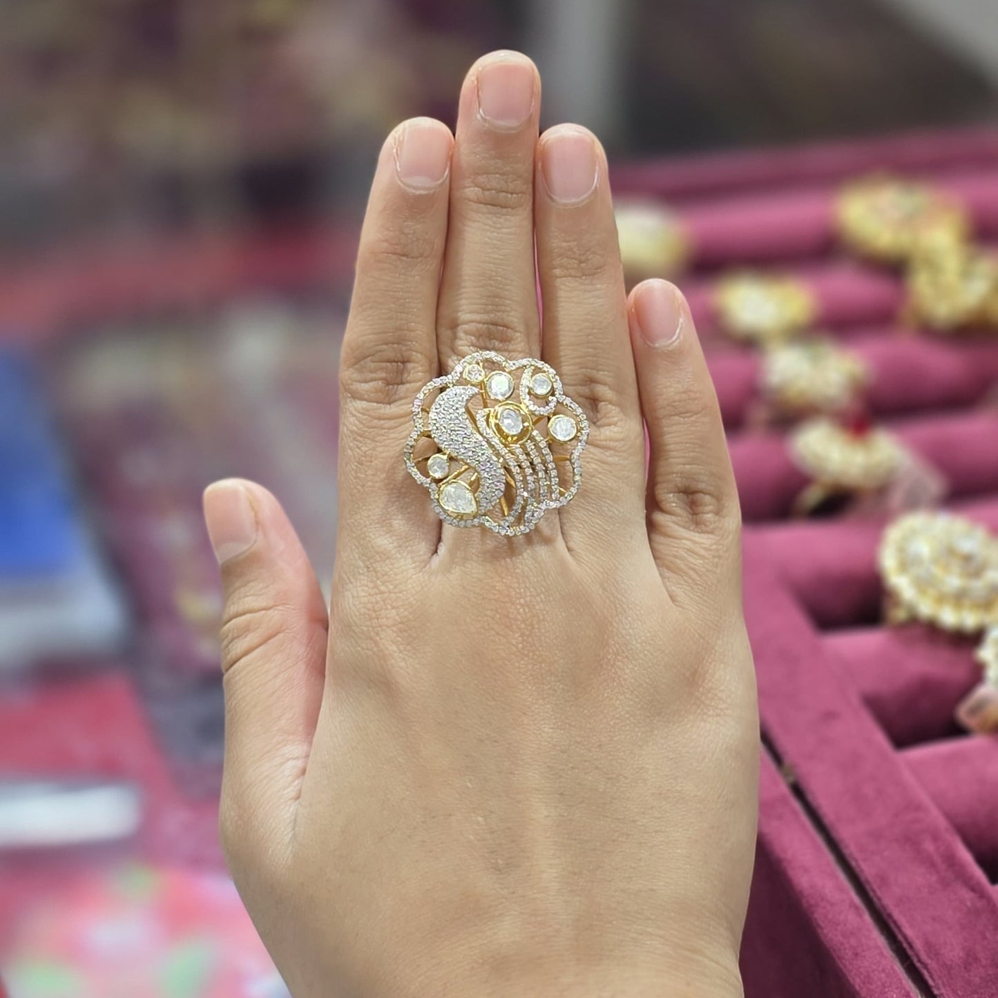 Yaavi Moissanite Ring