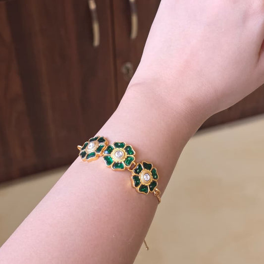 Green Flowers Slider Bracelet