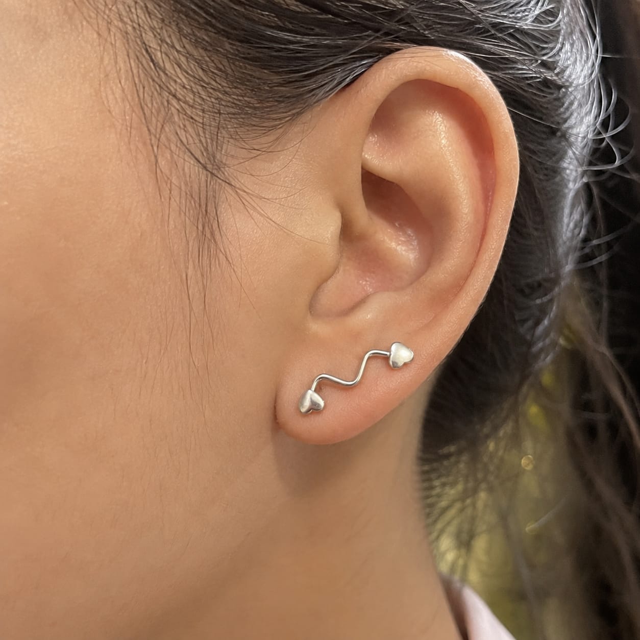 Two hearts Earcuff