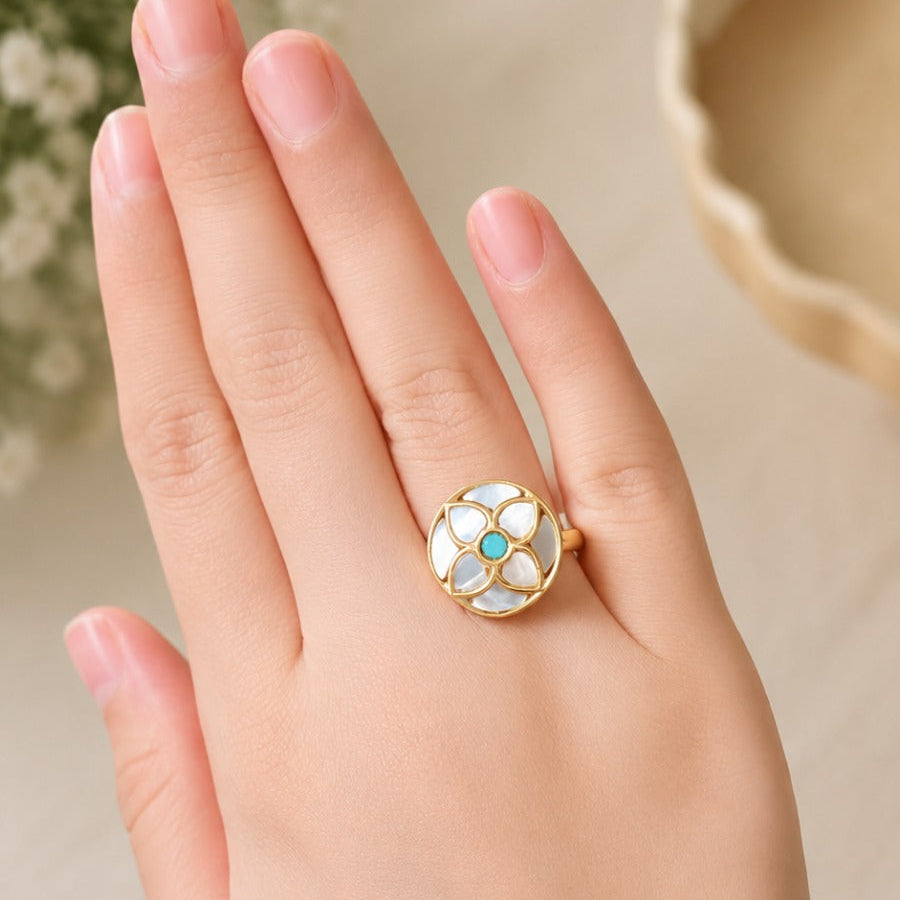 Swini Kundan Ring