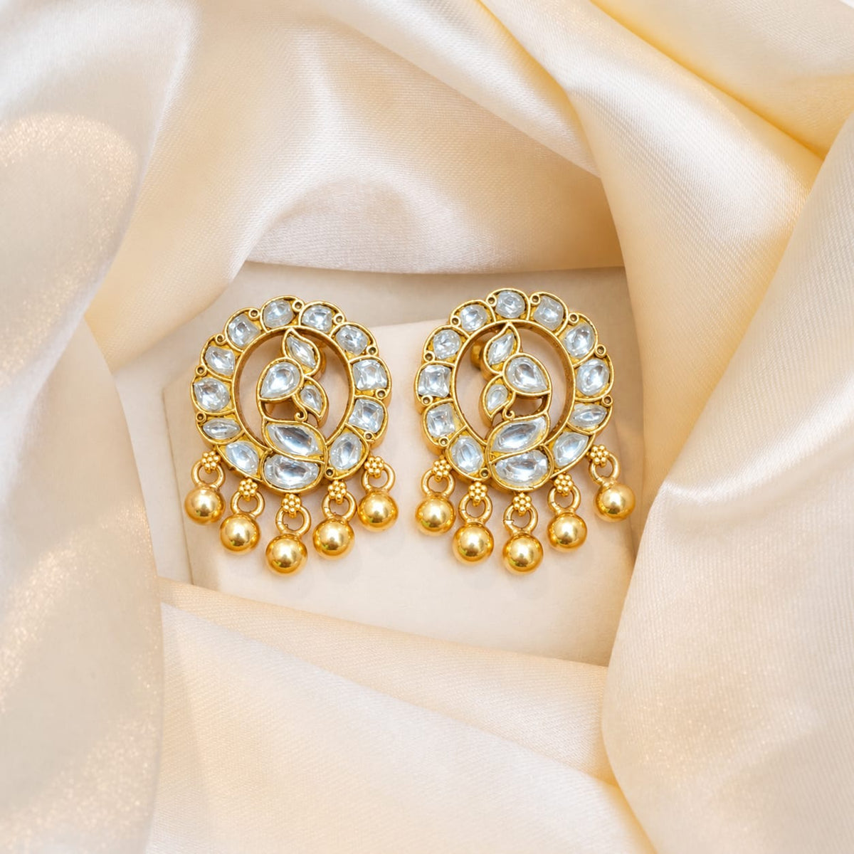Shuka Kundan Earrings