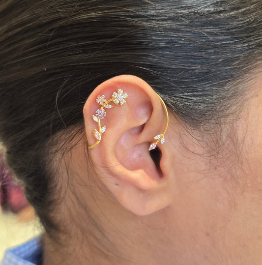 Flora Hug Earcuff