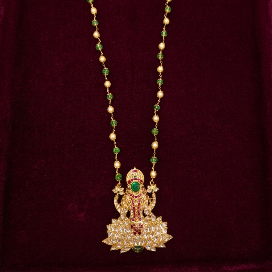 Lakshmi Green Kundan Necklace