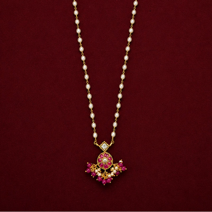 Muktara Pearl Chain