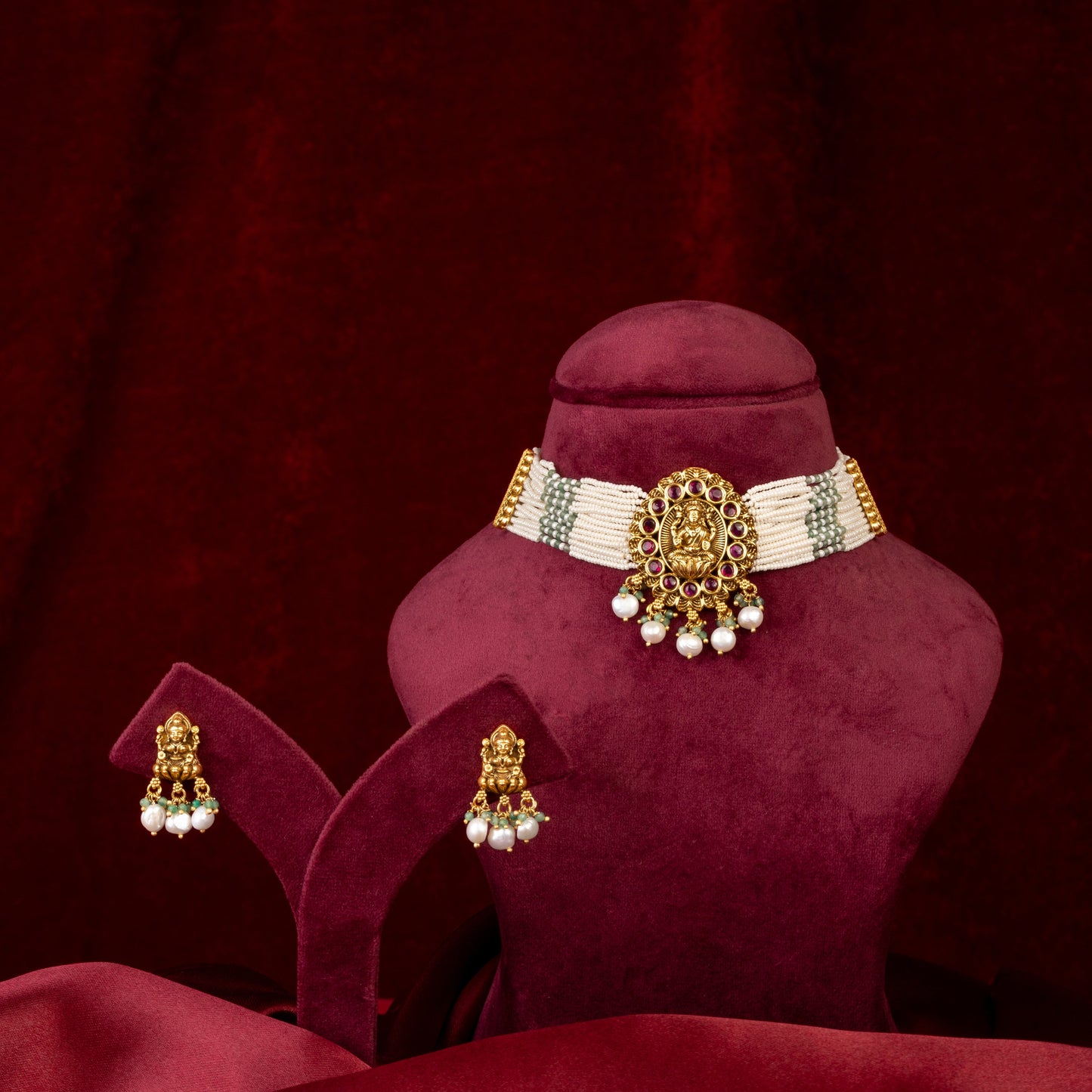 Mekha Pearl Choker & Earrings Set