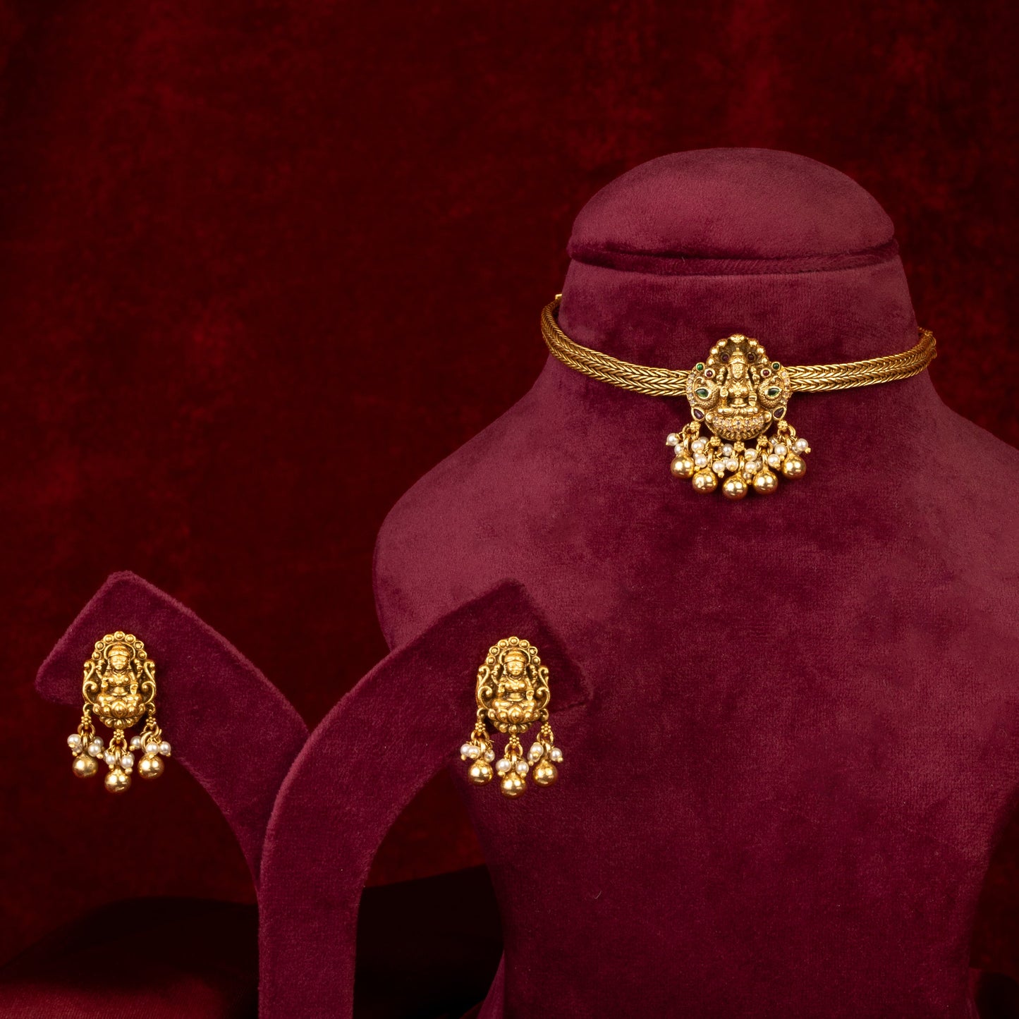 Amira Goddess Lakshmi Choker & Earrings Set