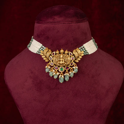 Amaya Necklace & Earrings Set