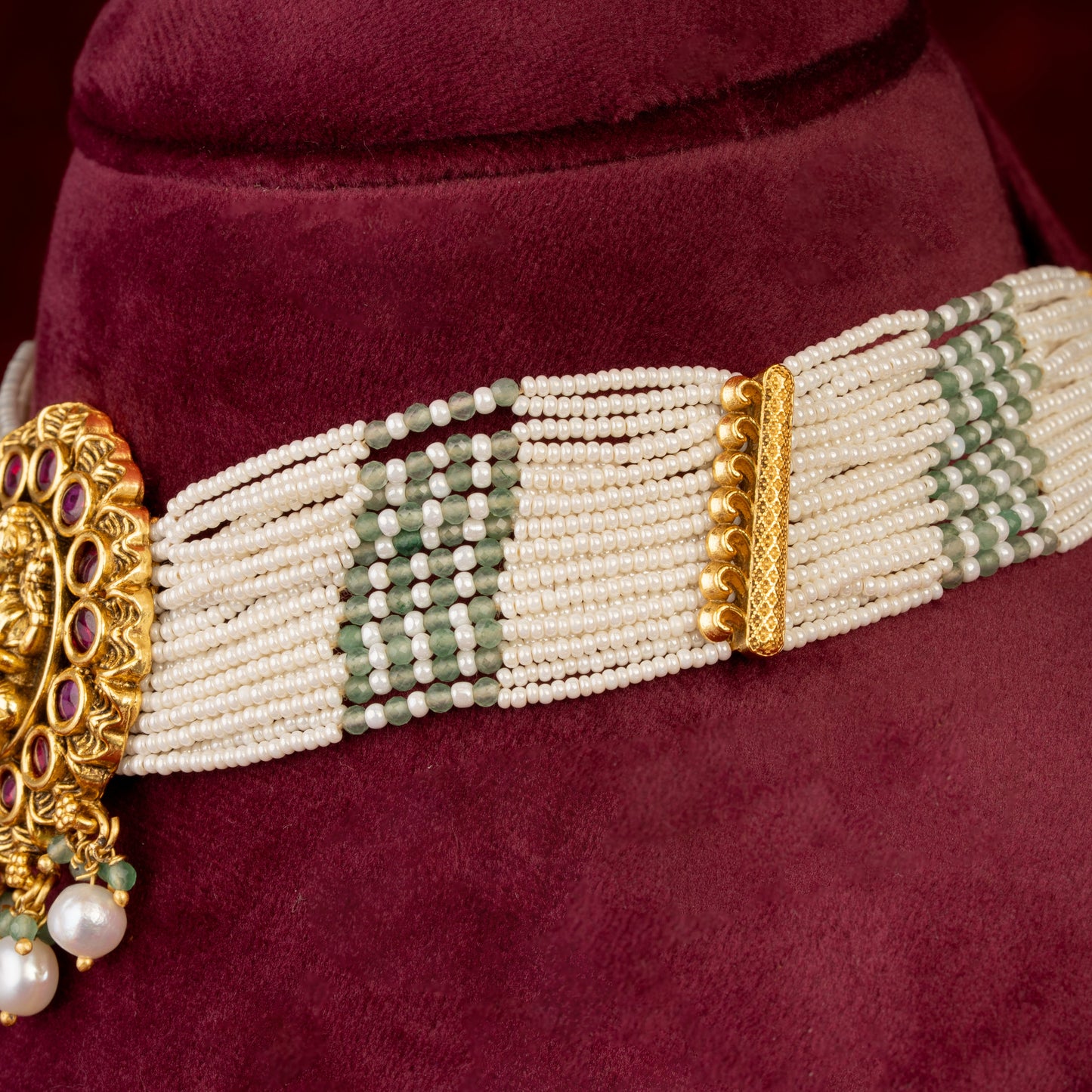 Mekha Pearl Choker & Earrings Set