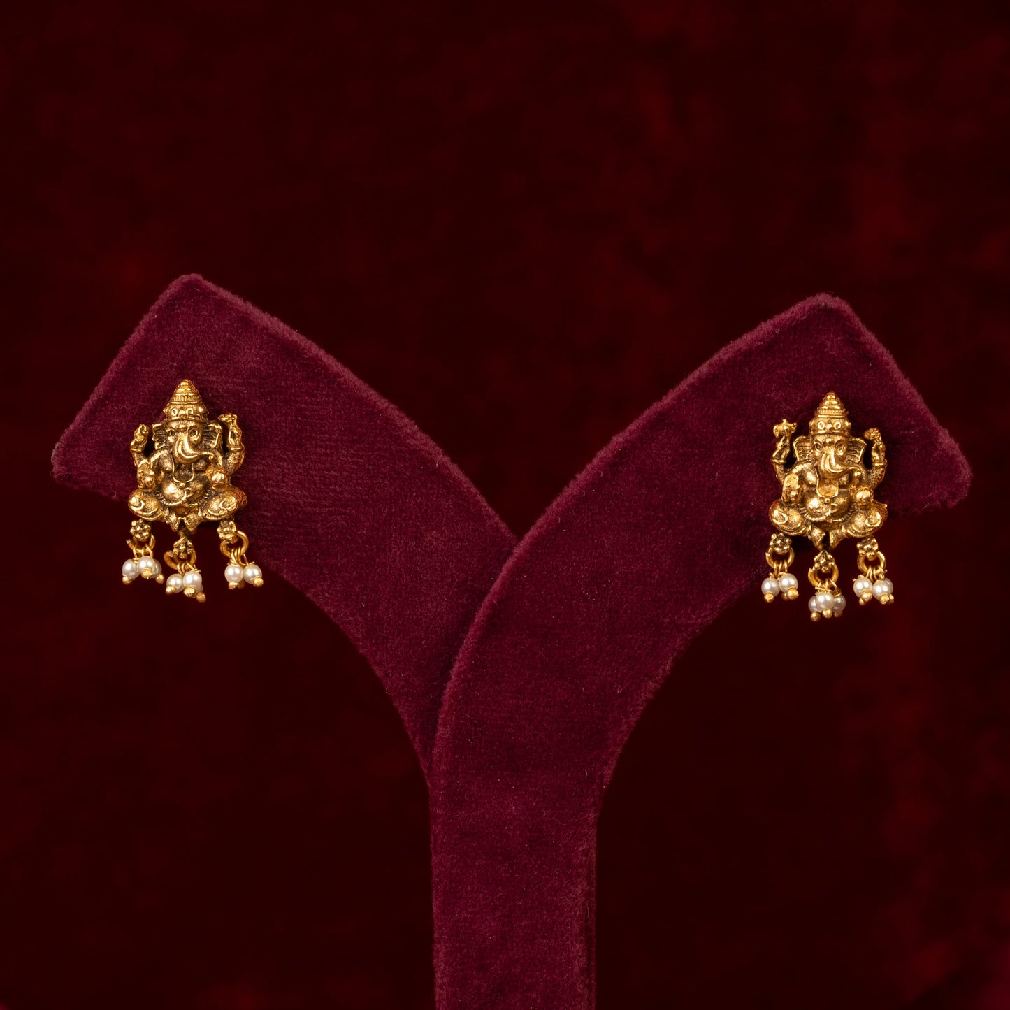 Skandh Lord Ganesha Long Necklace & Earrings Set