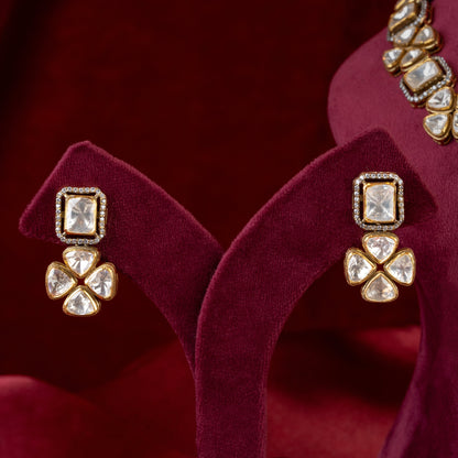 Riya Victorian Necklace & Earrings Set