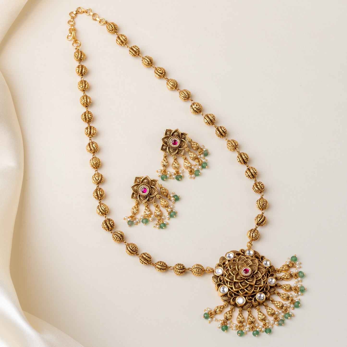 Aroha Necklace & Earrings Set