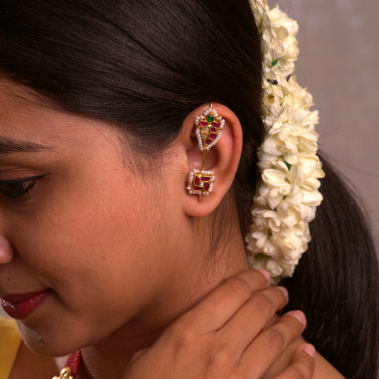 Noorika Kundan Needle Earcuff