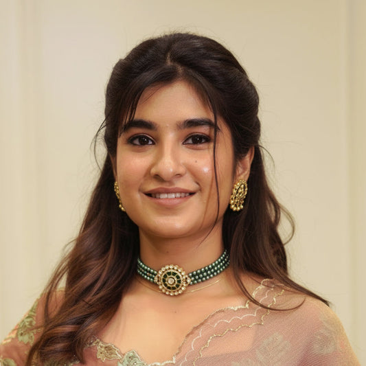 Nura Green Pearl Choker