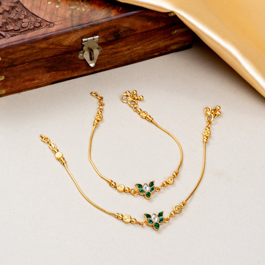Sriya Kundan Anklet