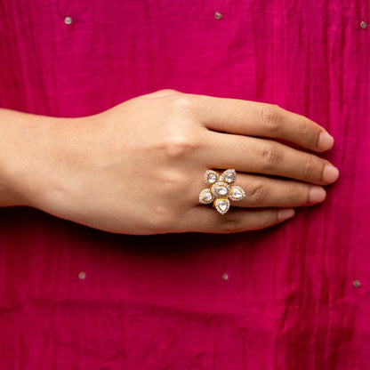 Yashasvi Moissanite Ring