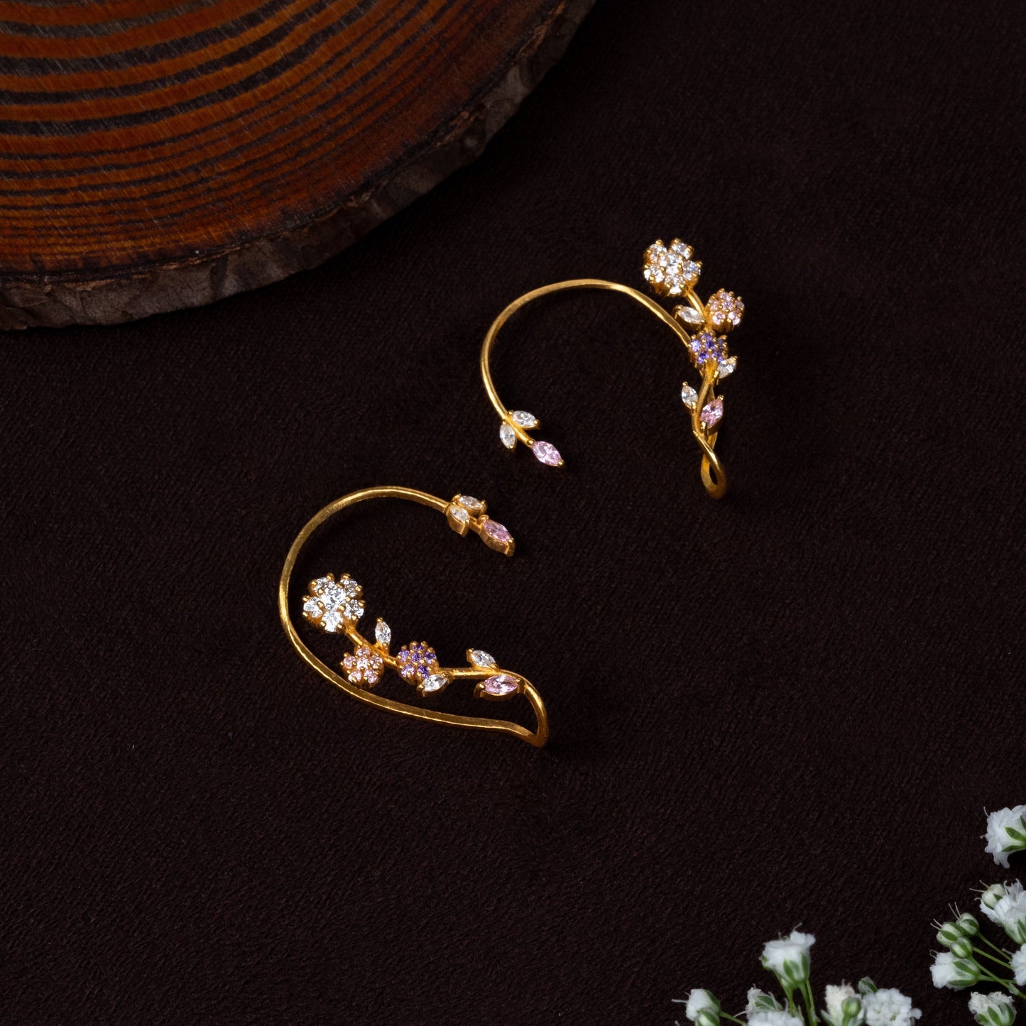 Flora Hug Earcuff