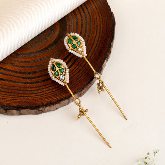 Grace Needle Earcuff