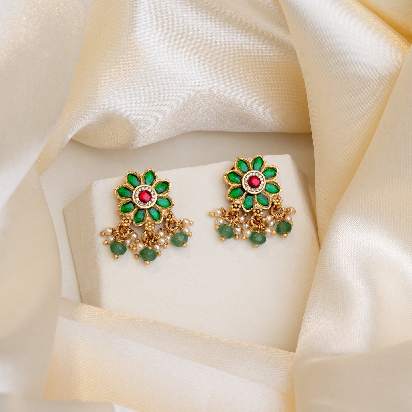 Rivika Kundan Earrings