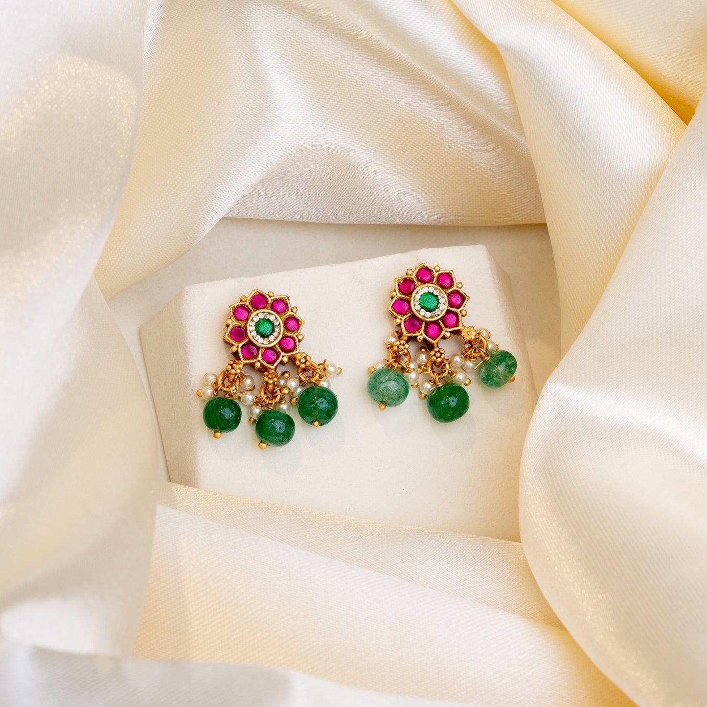 Aarvika Kundan Earrings