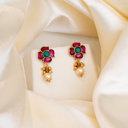 Pravi Kundan Earrings