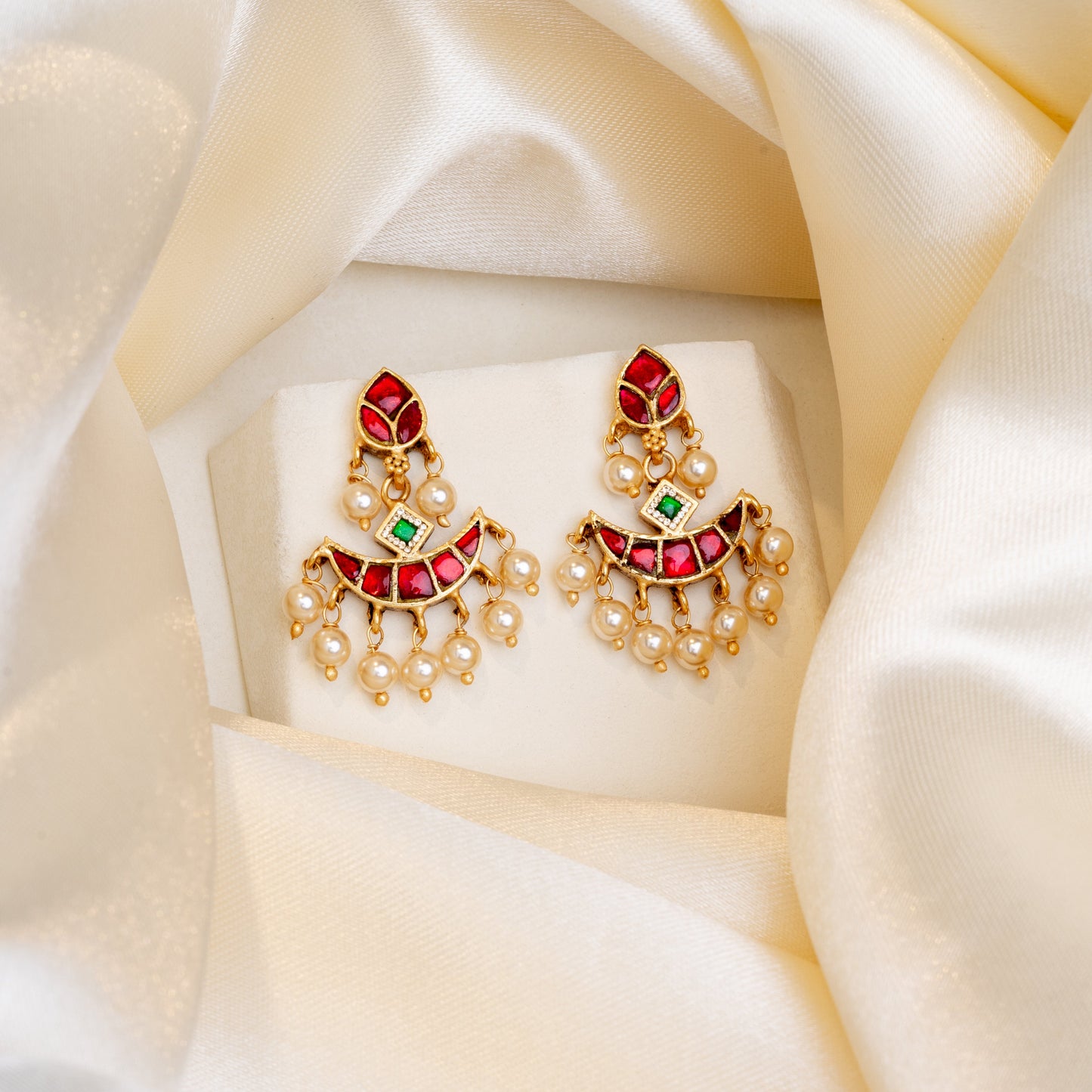 Nritya Kundan Earrings