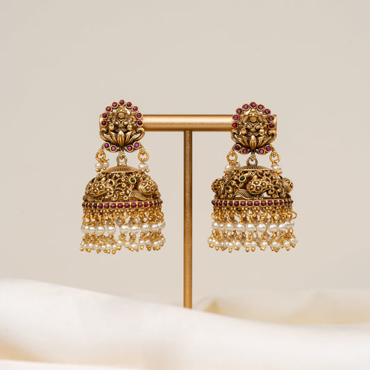 Shriyaa Lakshmi Statement Jhumka