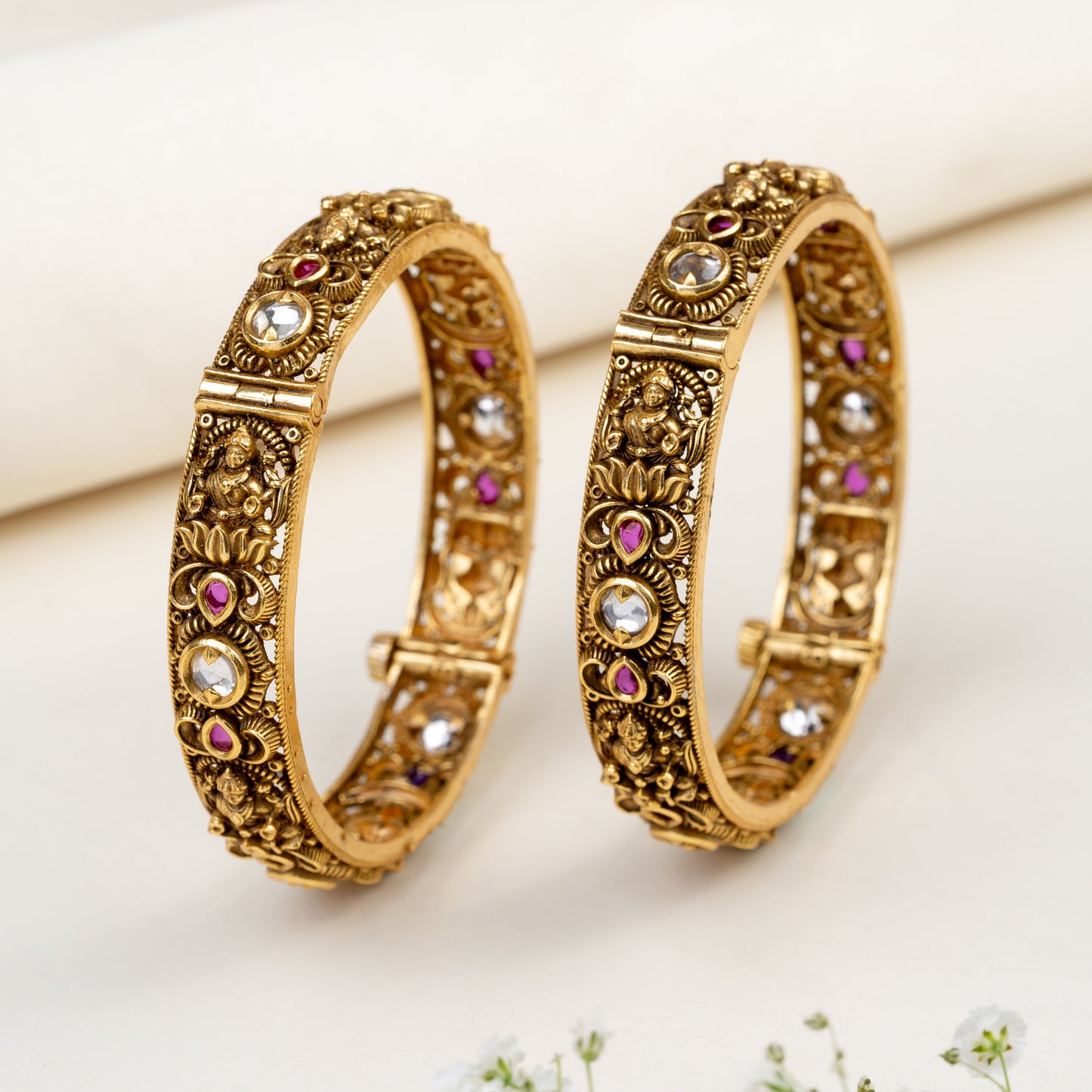 Chashvi Temple Bangles