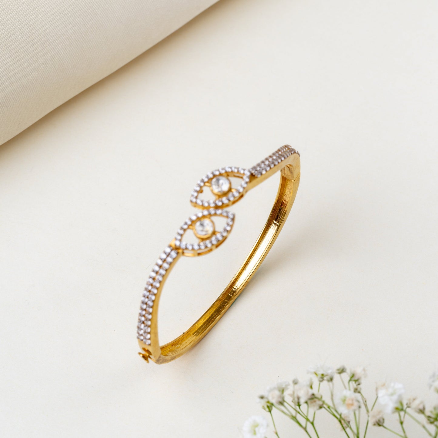Sunehra Moissanite Bangle Bracelet