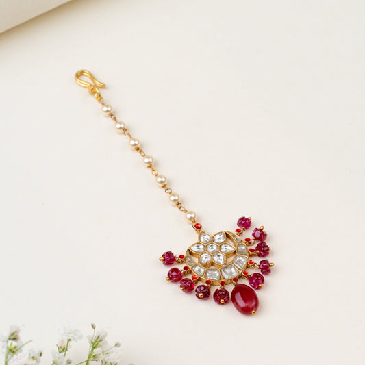 Sumedha Kundan Maangtikka