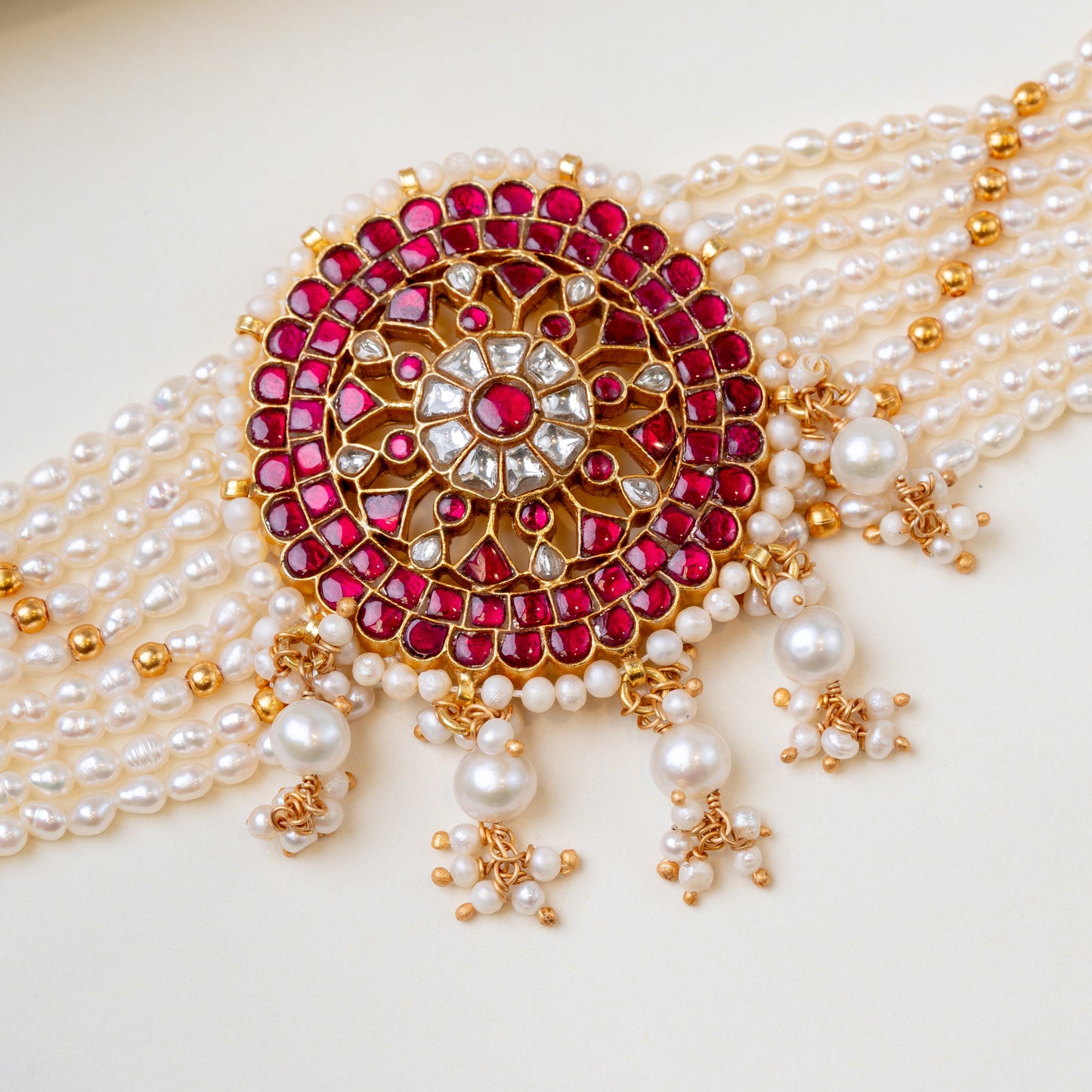 Anaya Kundan Pearl Choker