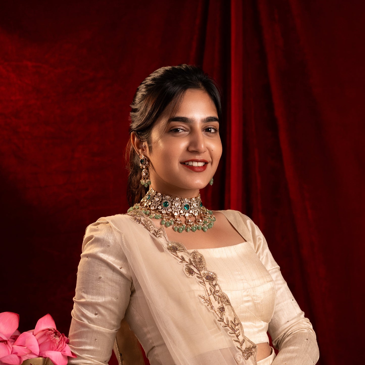 Raahi Victorian Necklace & Earrings Set