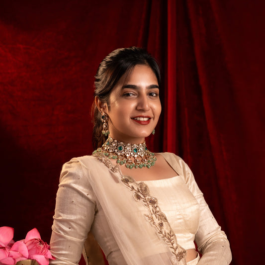 Raahi Victorian Necklace & Earrings Set