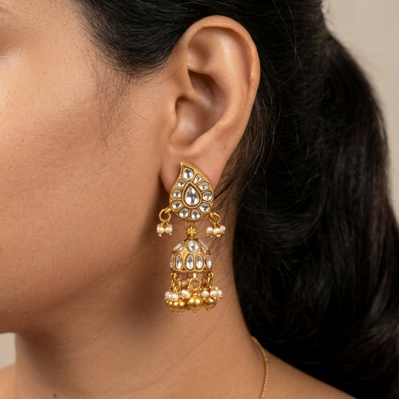Aranya Kundan Jhumka Earrings