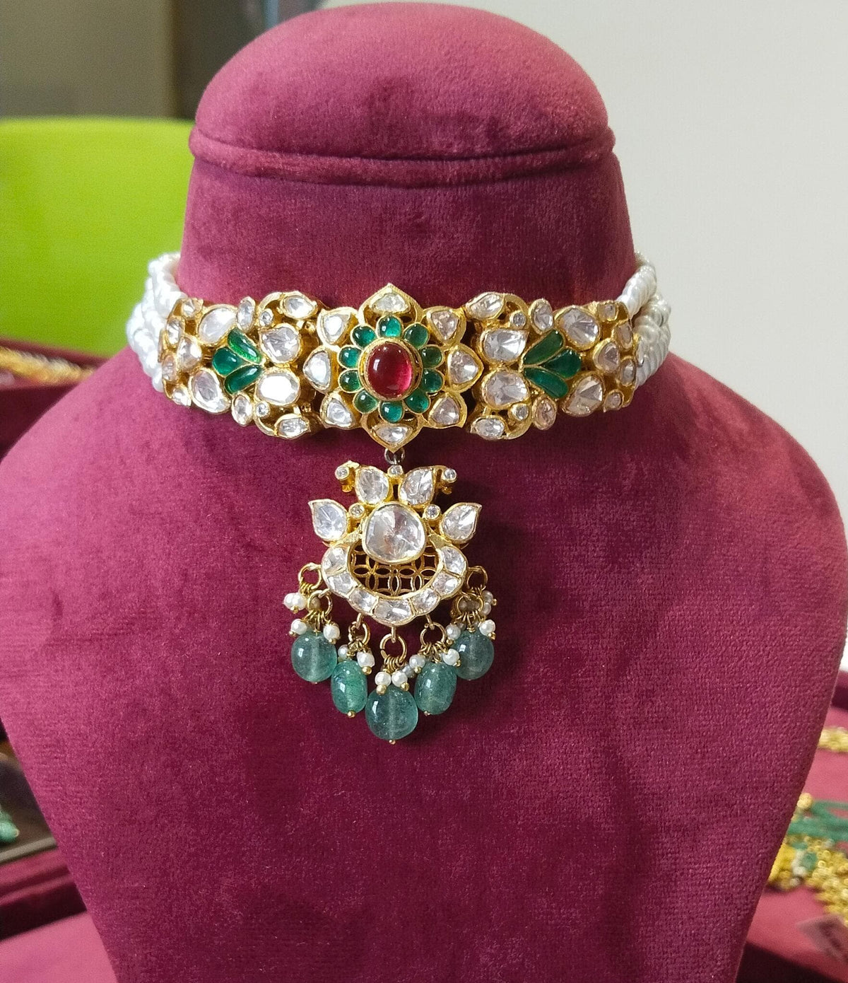 Jasmine Pearl Choker