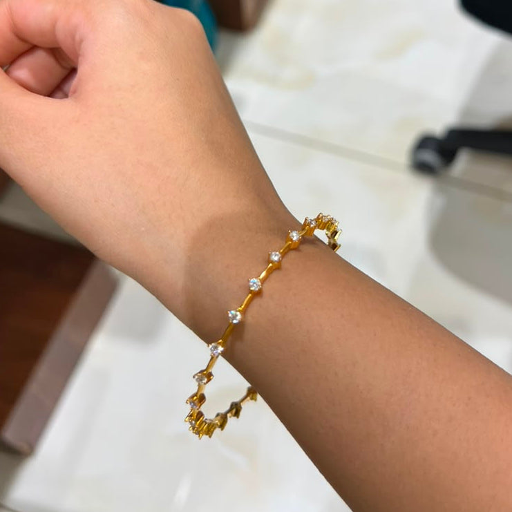 Lightweight Stone Bangle
