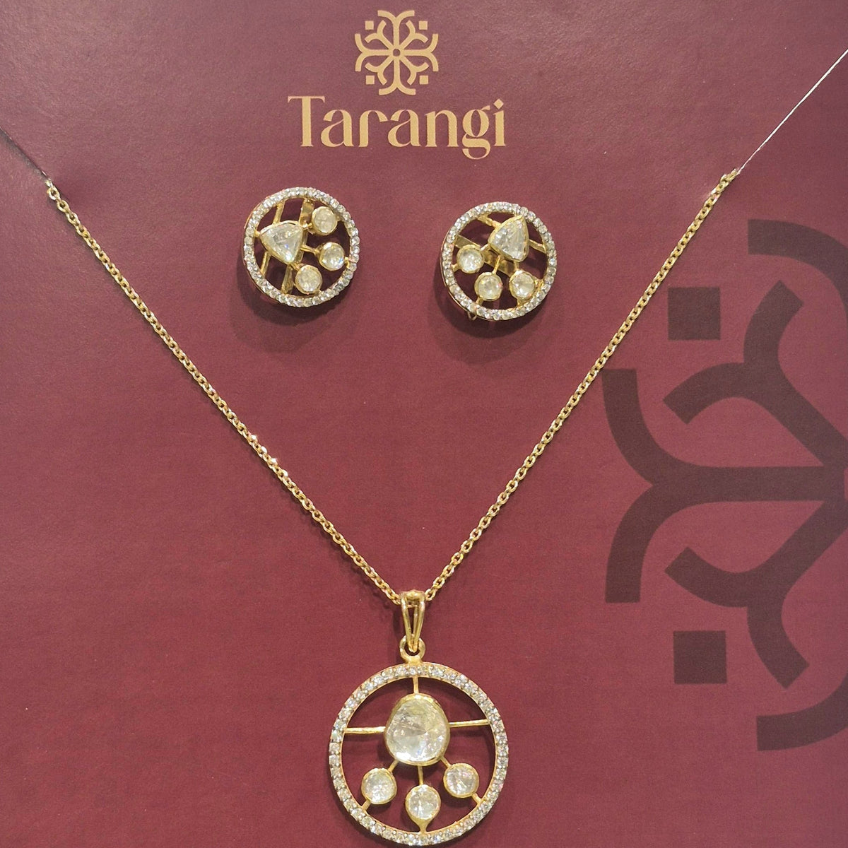 Dazzling Moissanite set