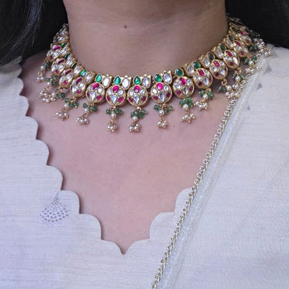 Hinaya Kundan Necklace