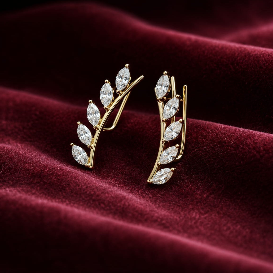 Hita Earcuff