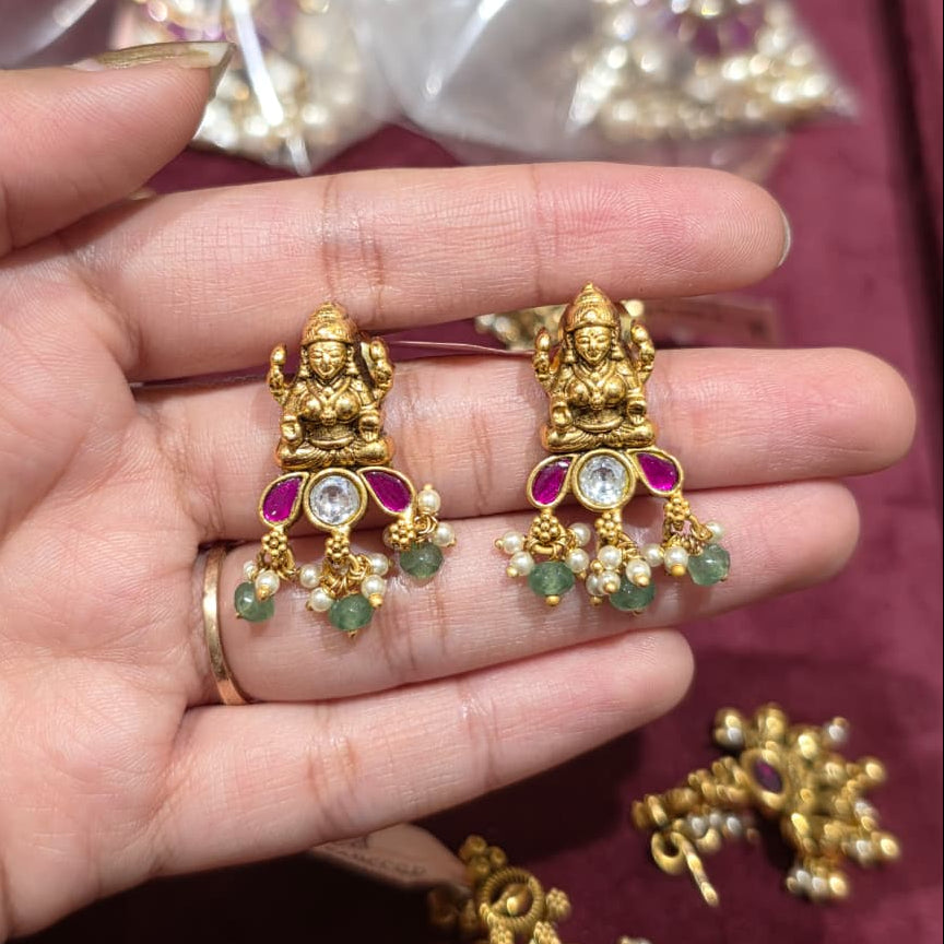 Lakira Kundan Earrings