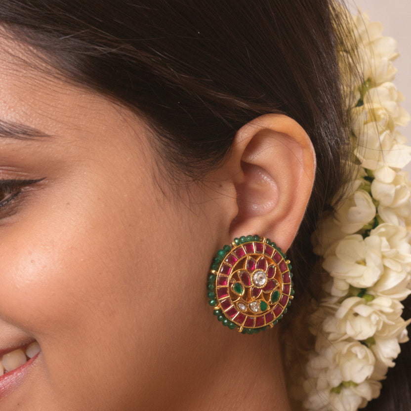 Alankrita Kundan Stud