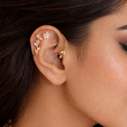 Flora Hug Earcuff