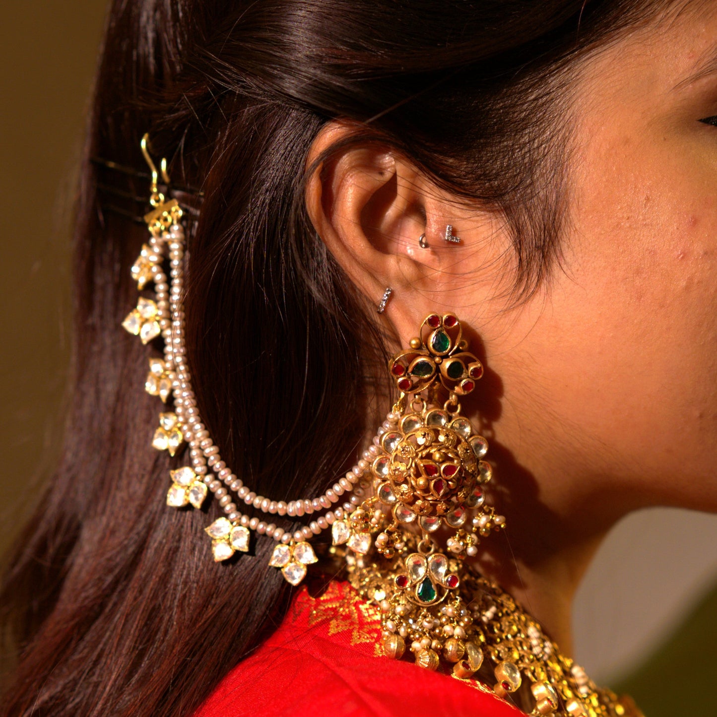 Myra Royal Heritage Necklace & Earrings Set